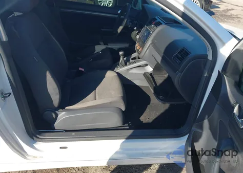 2007 Volkswagen Rabbit 2-Door z USA, uszkodzony, nr VIN WVWAS71K17W133185